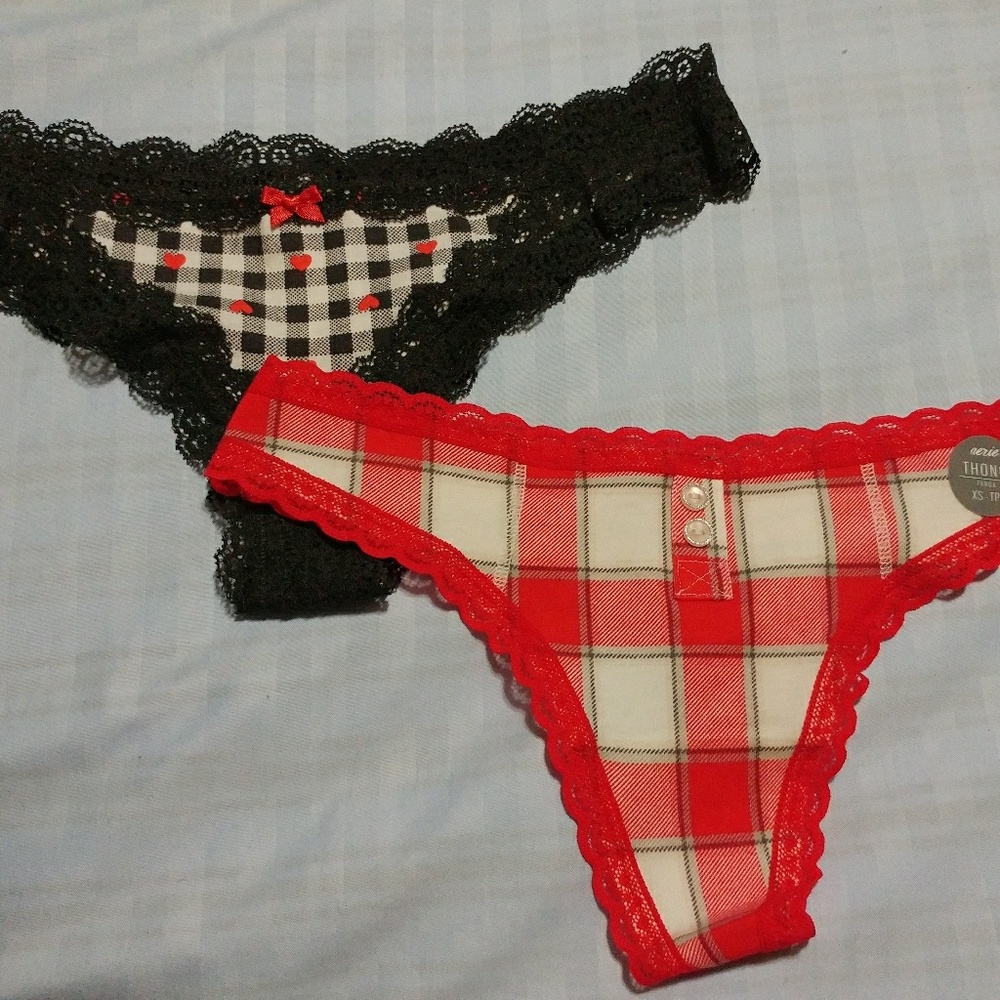 Aries Panties in 2 color Red and Black
